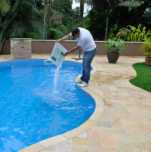 Manutenção de Piscinas | WhatsApp (11) 98641-8983